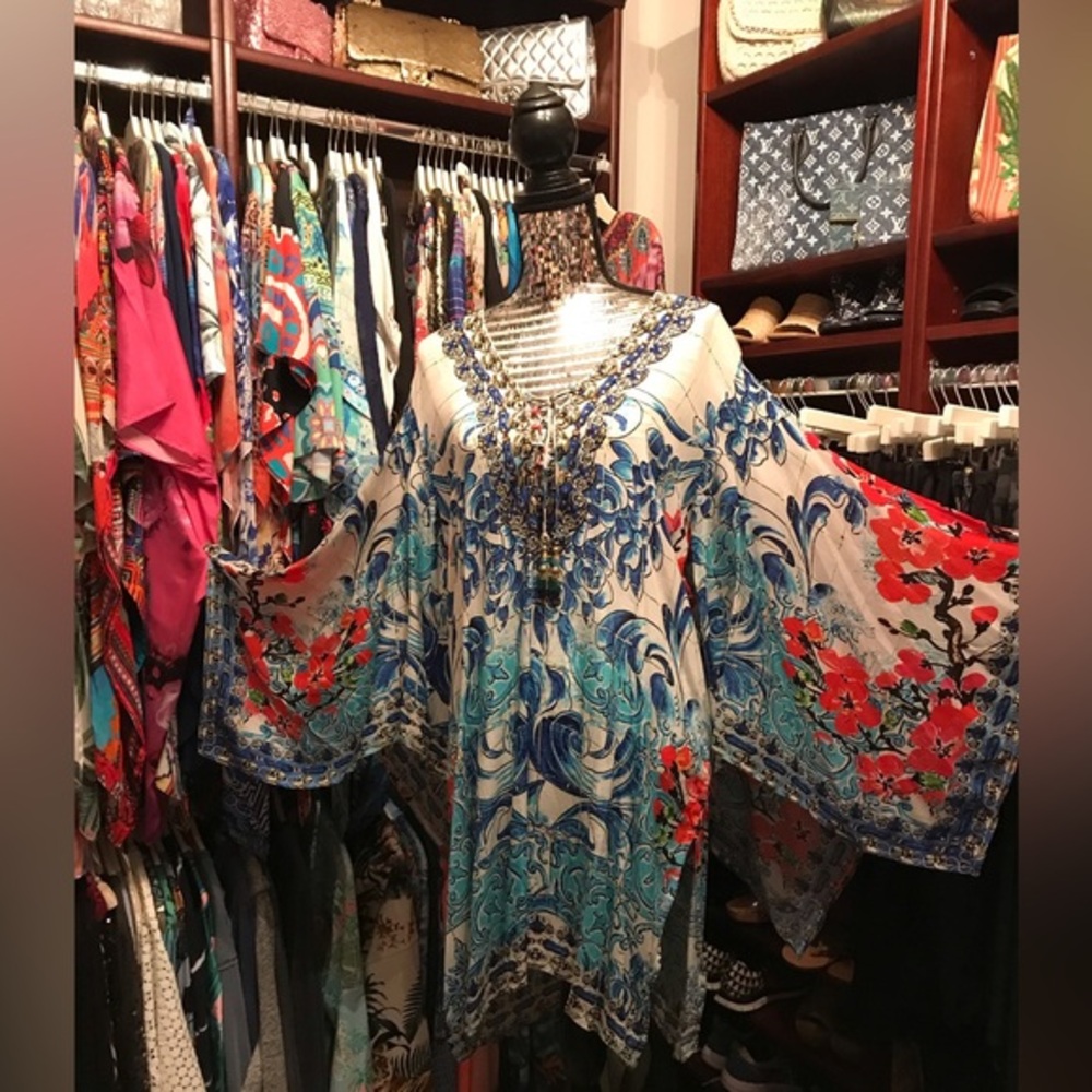 Chinoiserie style kaftan kimono sleeves with beading  NWT